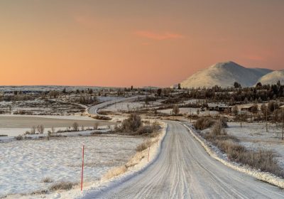 冰天雪地 白雪茫茫 公路